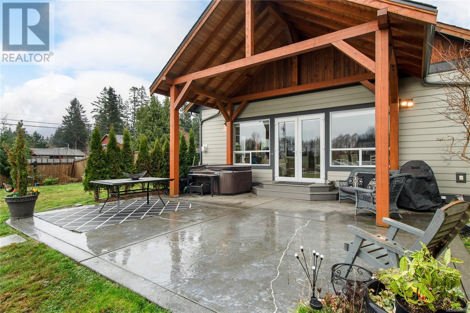 3819 Stuart Pl, Campbell River real estate listing 988887