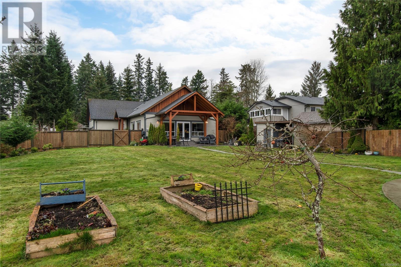 3819 Stuart Pl, Campbell River real estate listing 988887