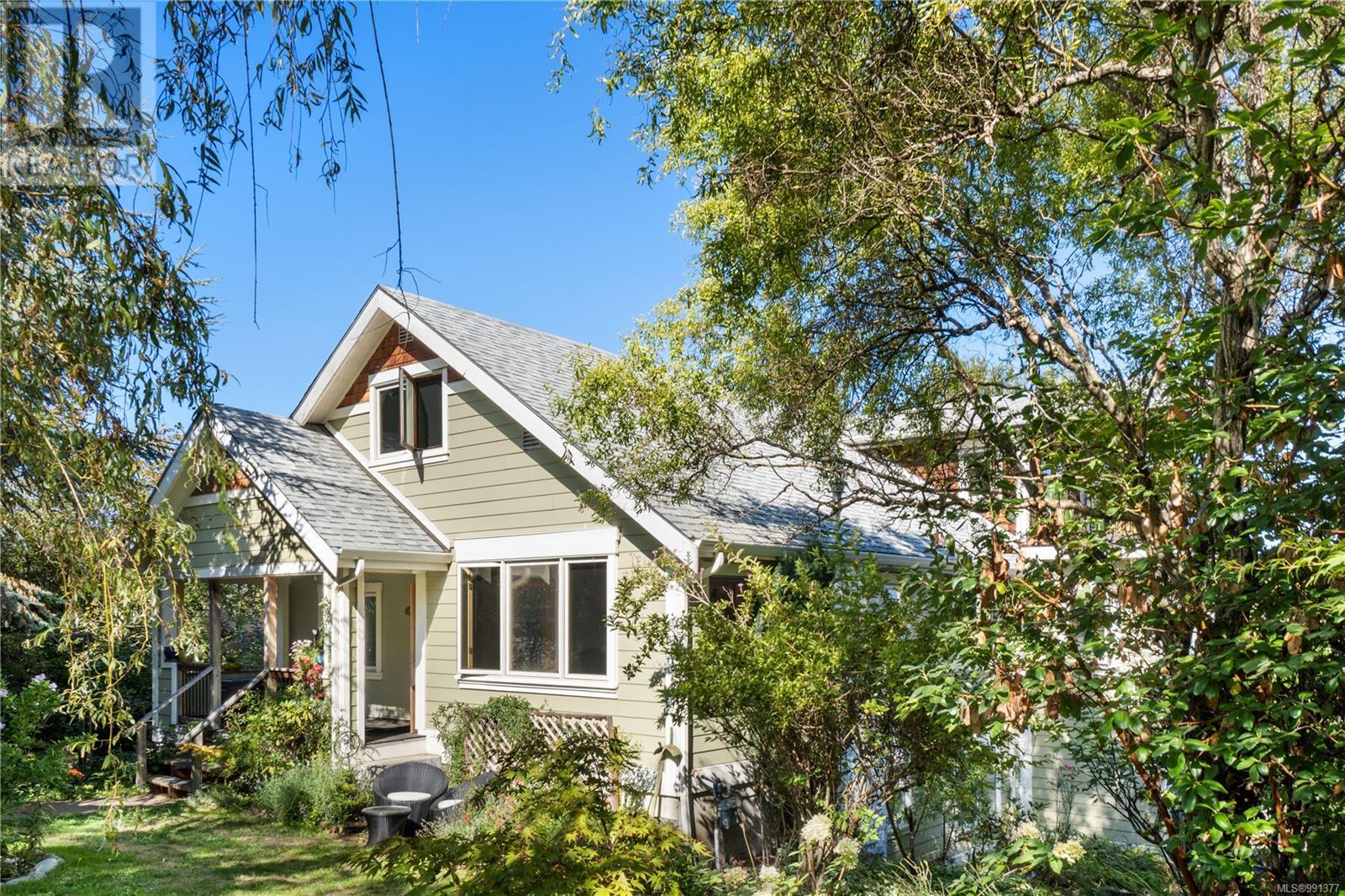 293 Bayview Ave, Ladysmith