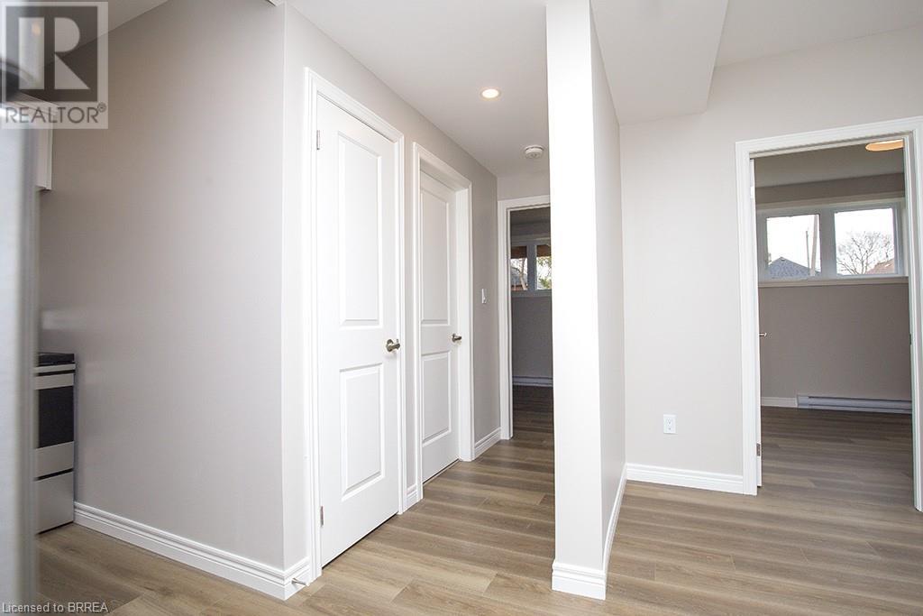 Photo 22 of 355 Wellington Street, Brantford ON