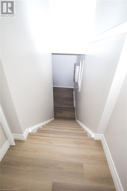 Photo 24 of 355 Wellington Street, Brantford ON