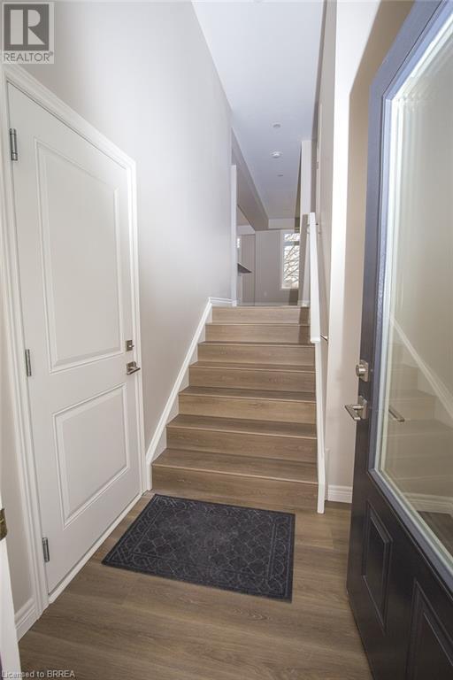 Photo 25 of 355 Wellington Street, Brantford ON
