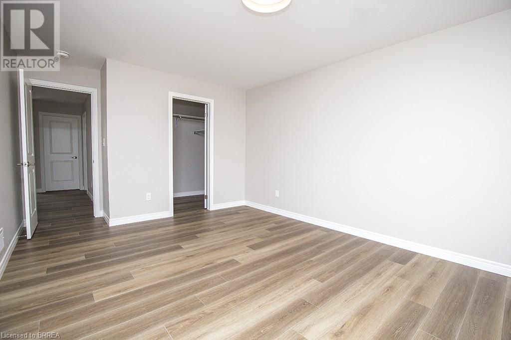 Photo 47 of 355 Wellington Street, Brantford ON