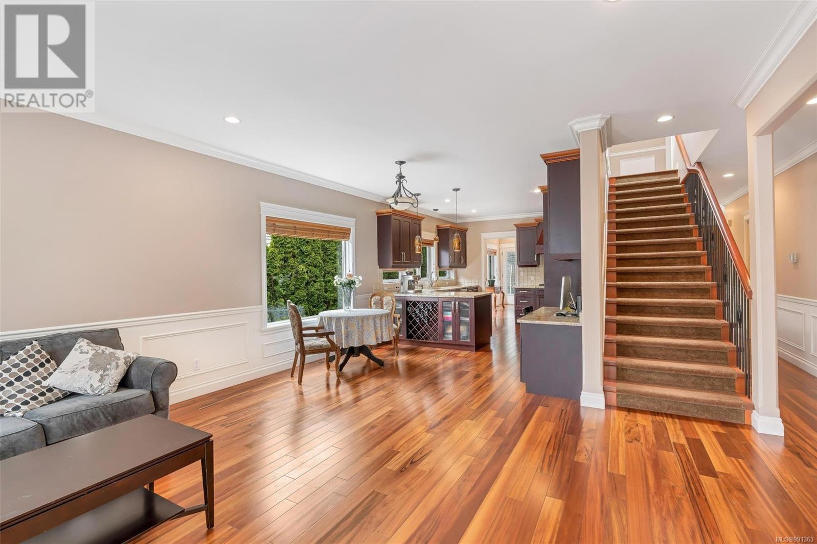 Photo 16 of 1705 De Sousa Pl, Saanich BC