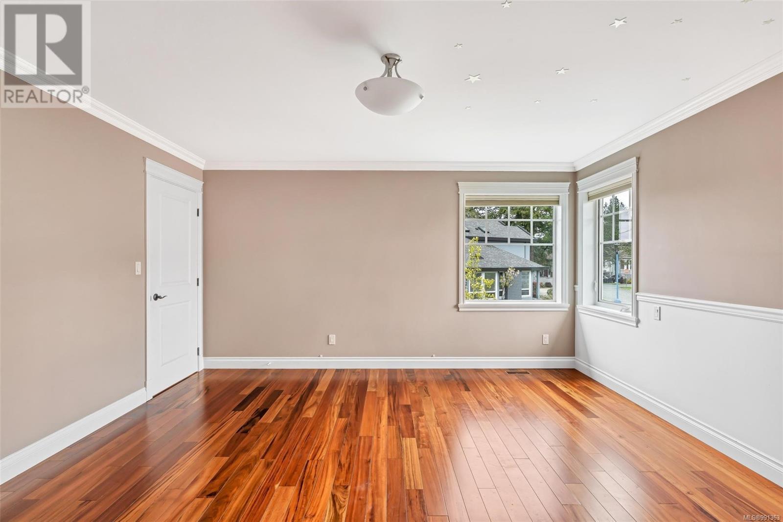 Photo 32 of 1705 De Sousa Pl, Saanich BC