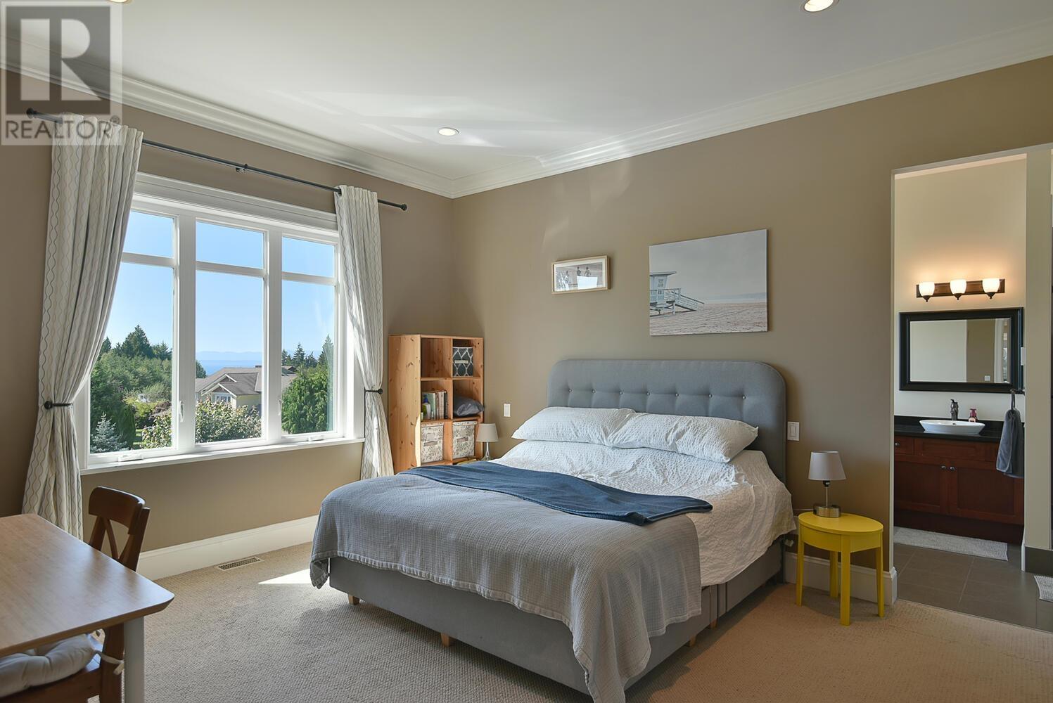 1464 SUNSET PLACE, Gibsons