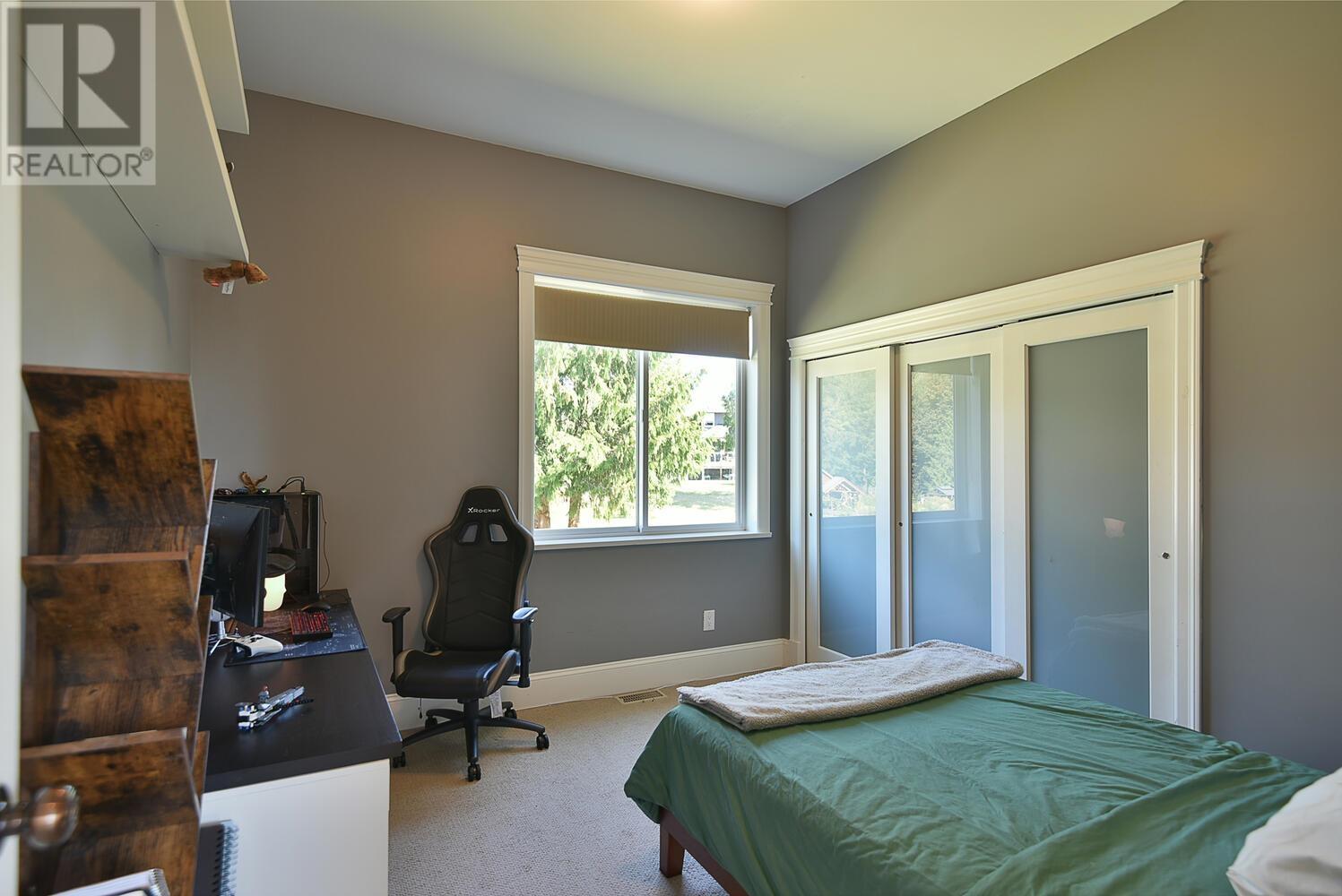 1464 SUNSET PLACE, Gibsons