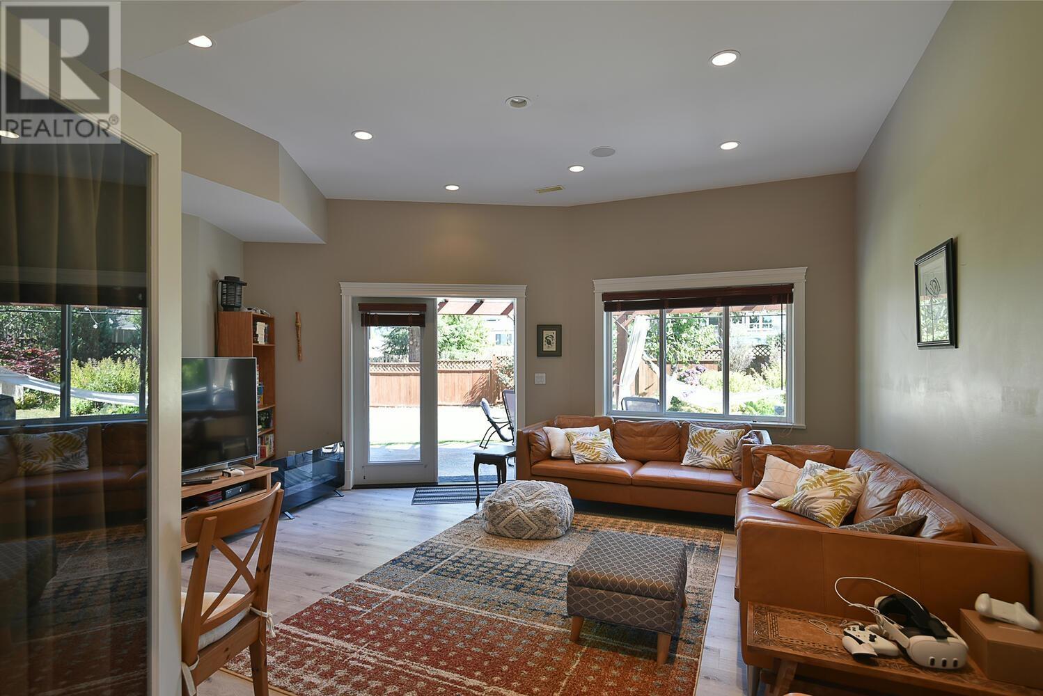 1464 SUNSET PLACE, Gibsons