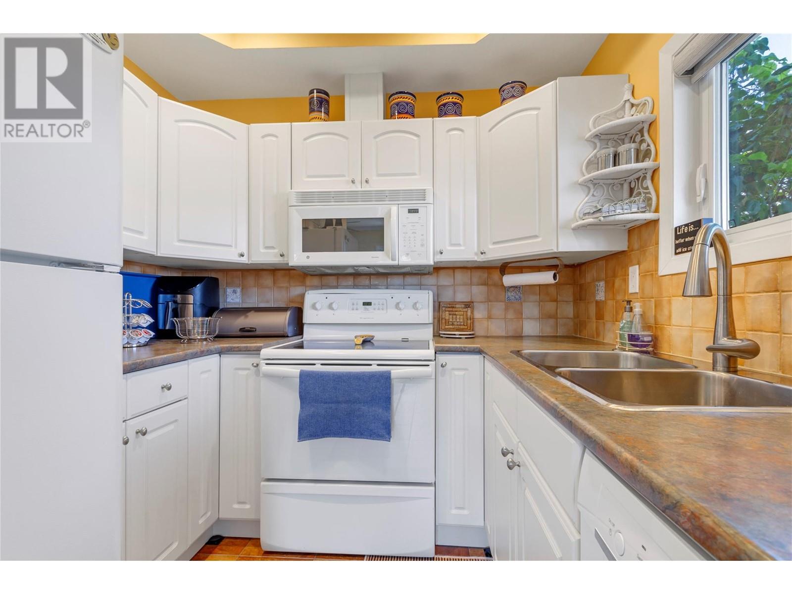  8337 Okanagan Landing Road, Vernon