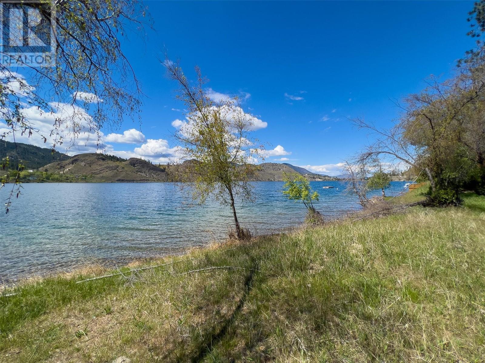 368 & 374 Eastside Road, Okanagan Falls