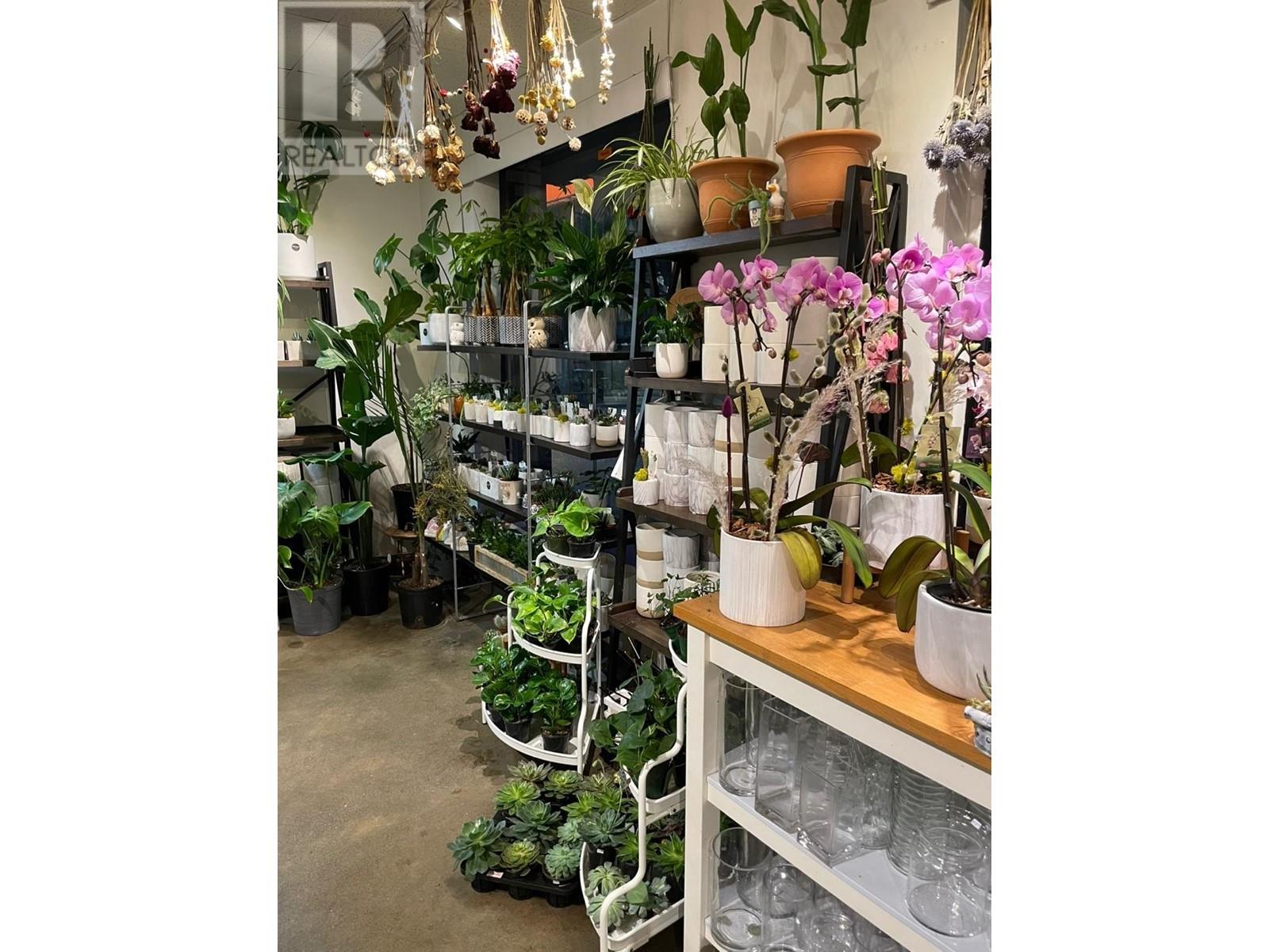 531 RICHARDS STREET, Vancouver