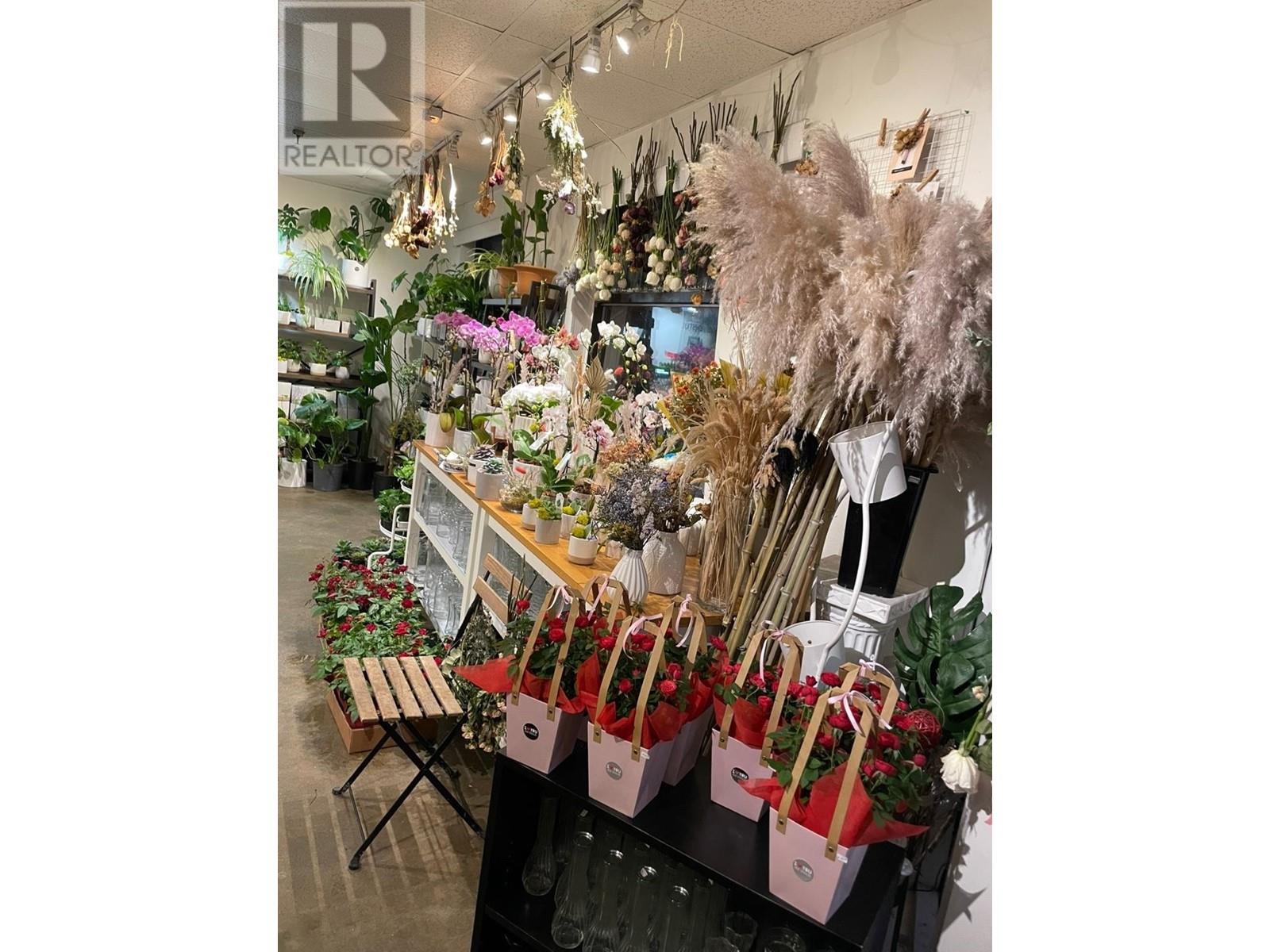 531 RICHARDS STREET, Vancouver