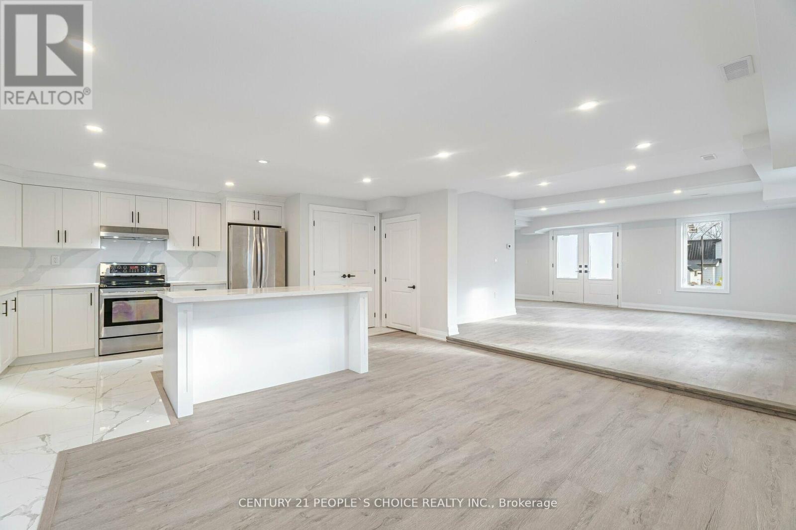 Photo 11 of 17 Park Street E, Haldimand ON