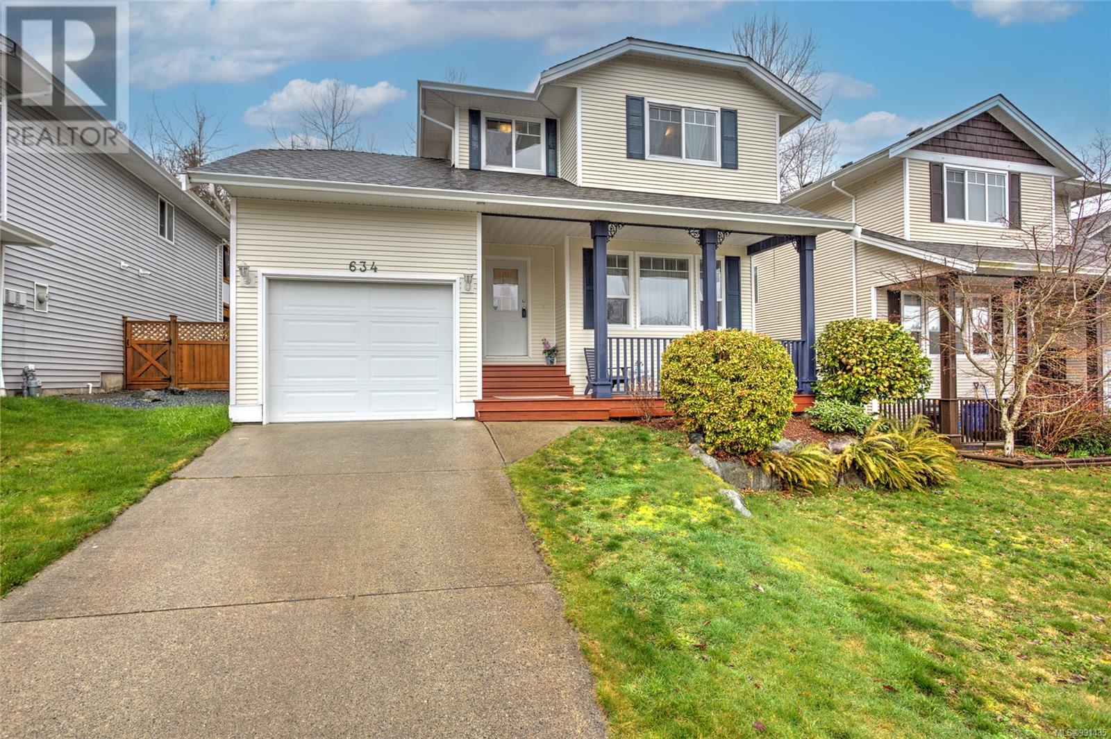 634 Oakwood Rd, Ladysmith