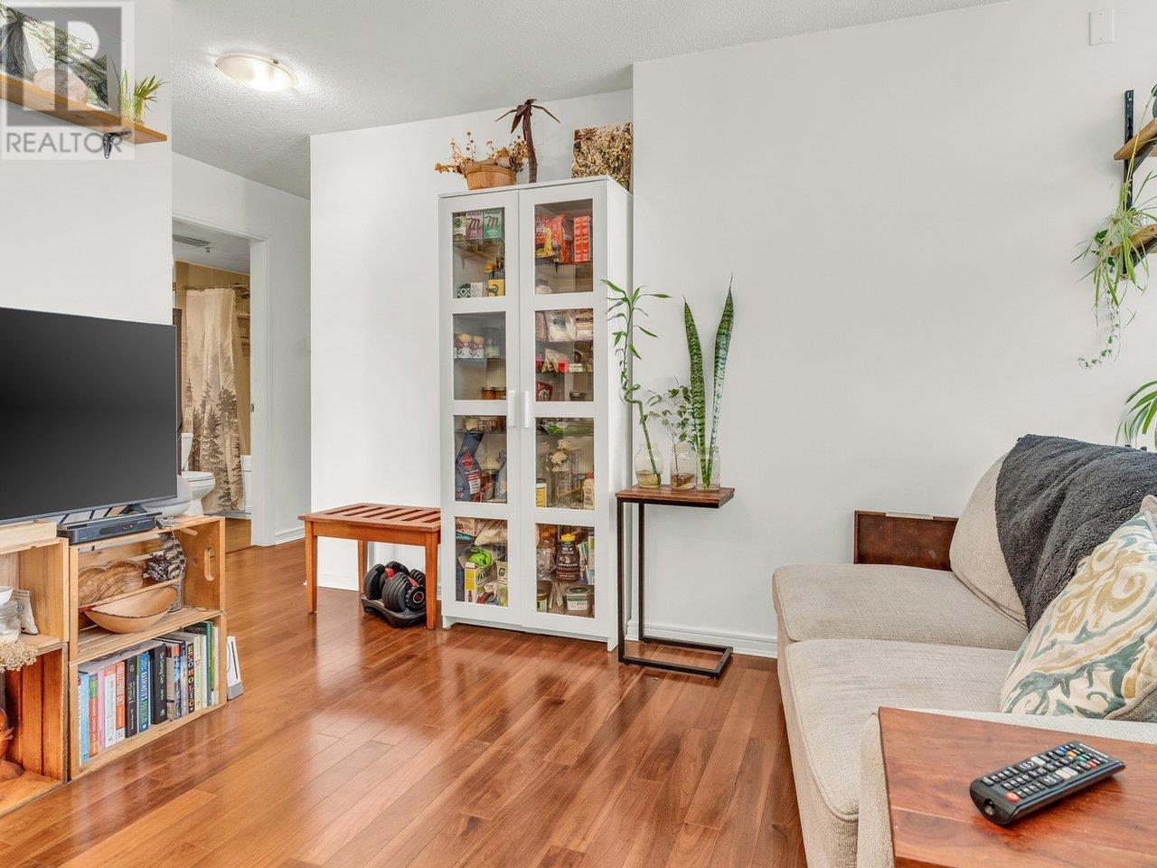 Photo 7 of 1101 1068 Hornby Street, Vancouver BC