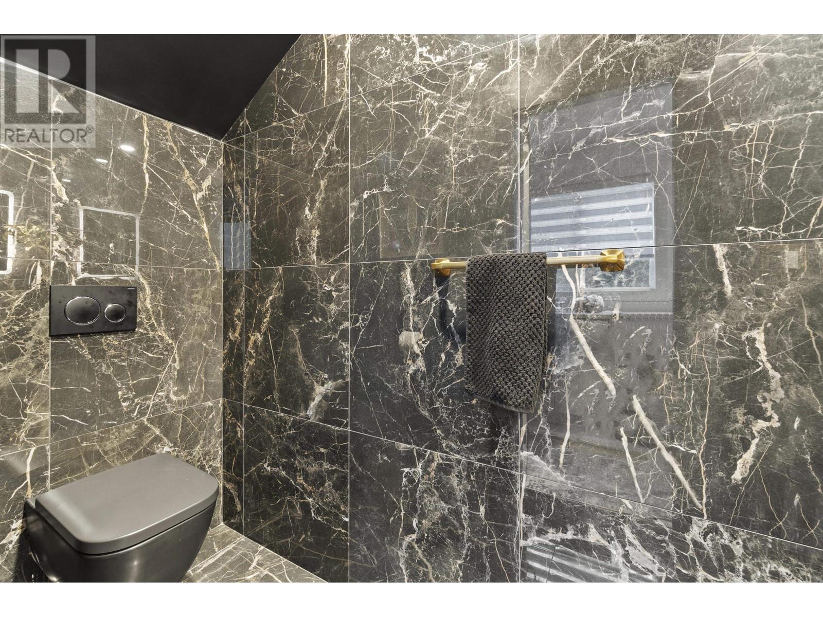 1221 HALIFAX AVENUE, Port Coquitlam real estate listing R2975777