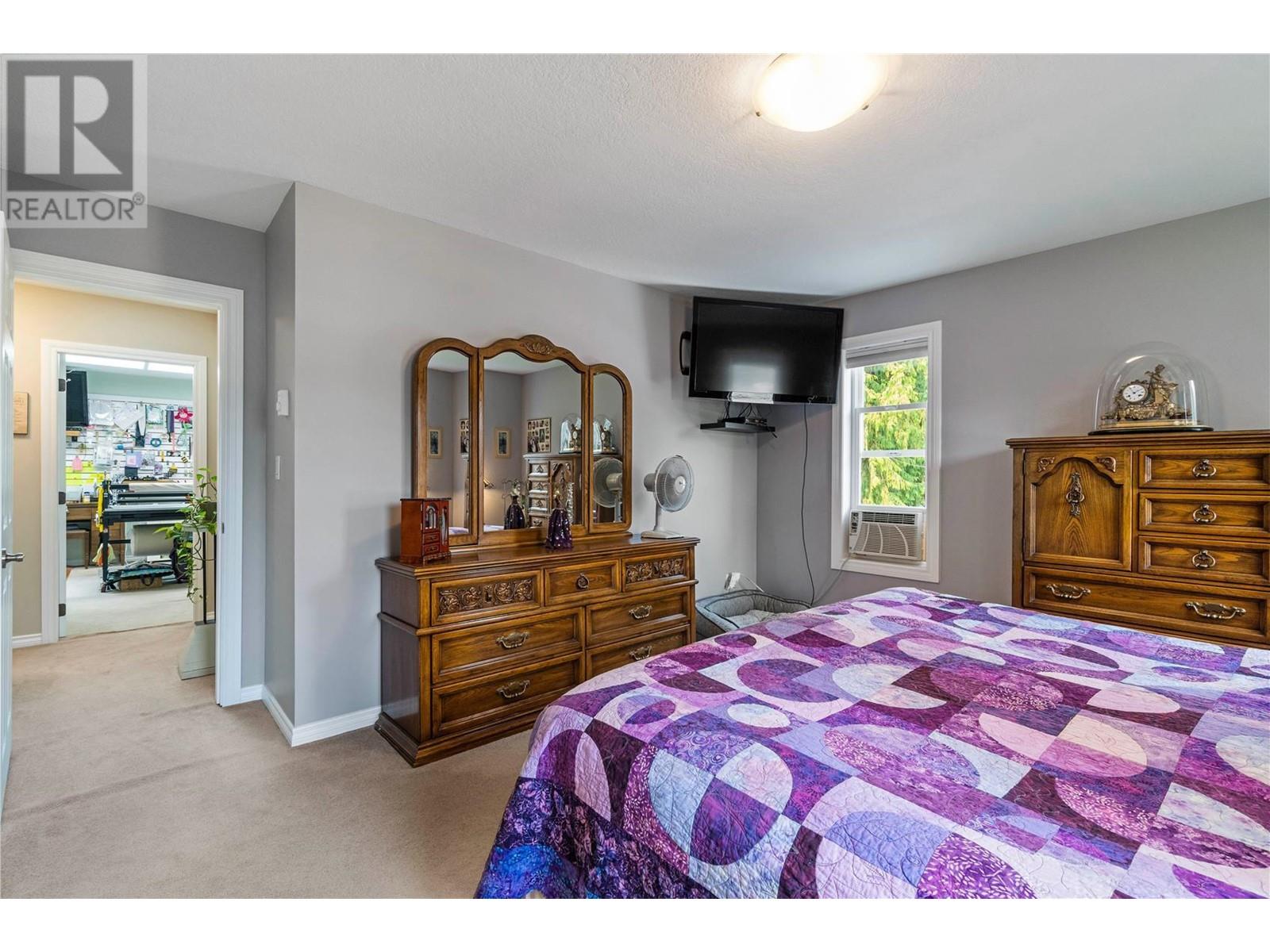  3961 20 Avenue Southeast, Salmon Arm