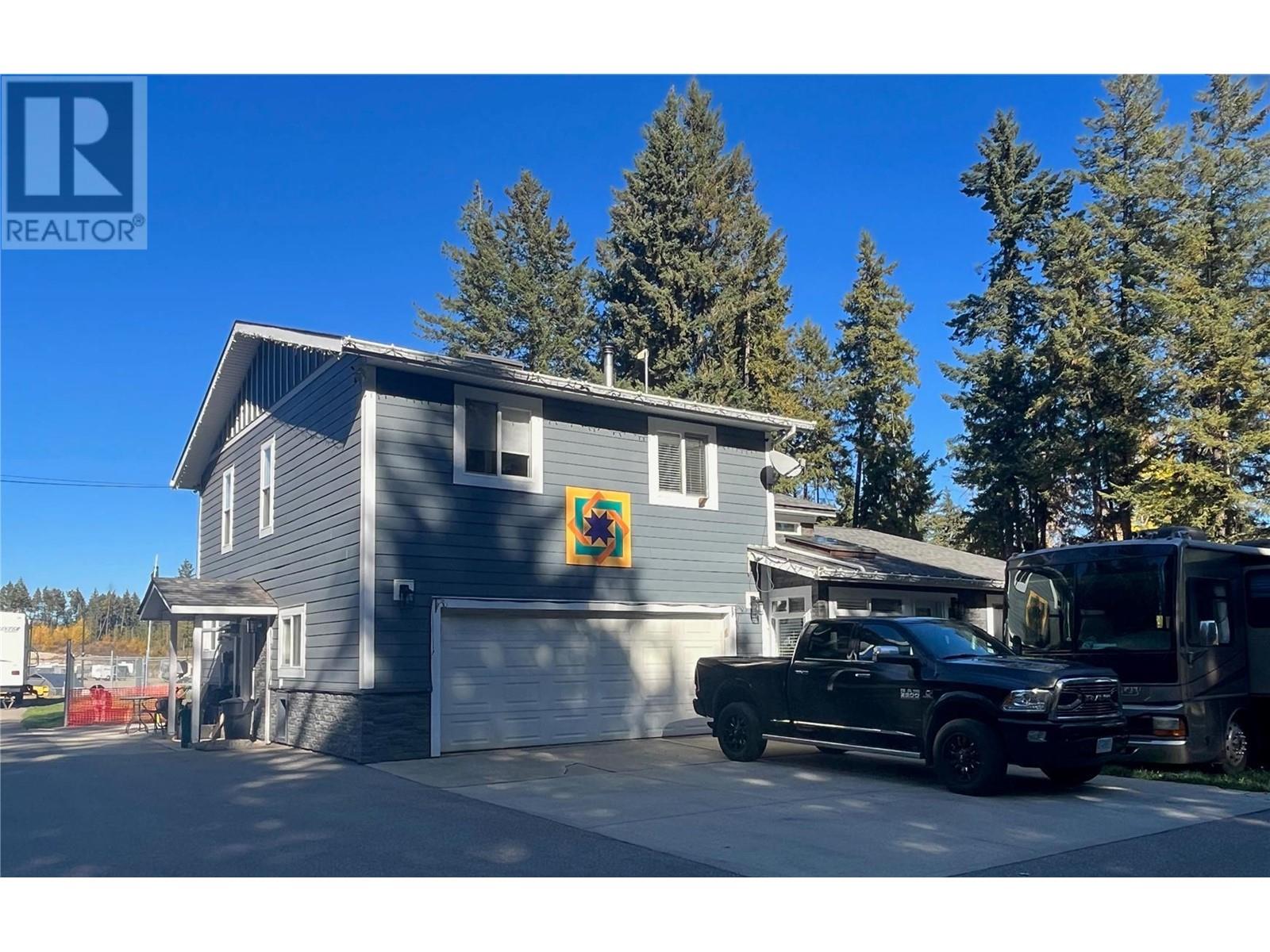  3961 20 Avenue Southeast, Salmon Arm