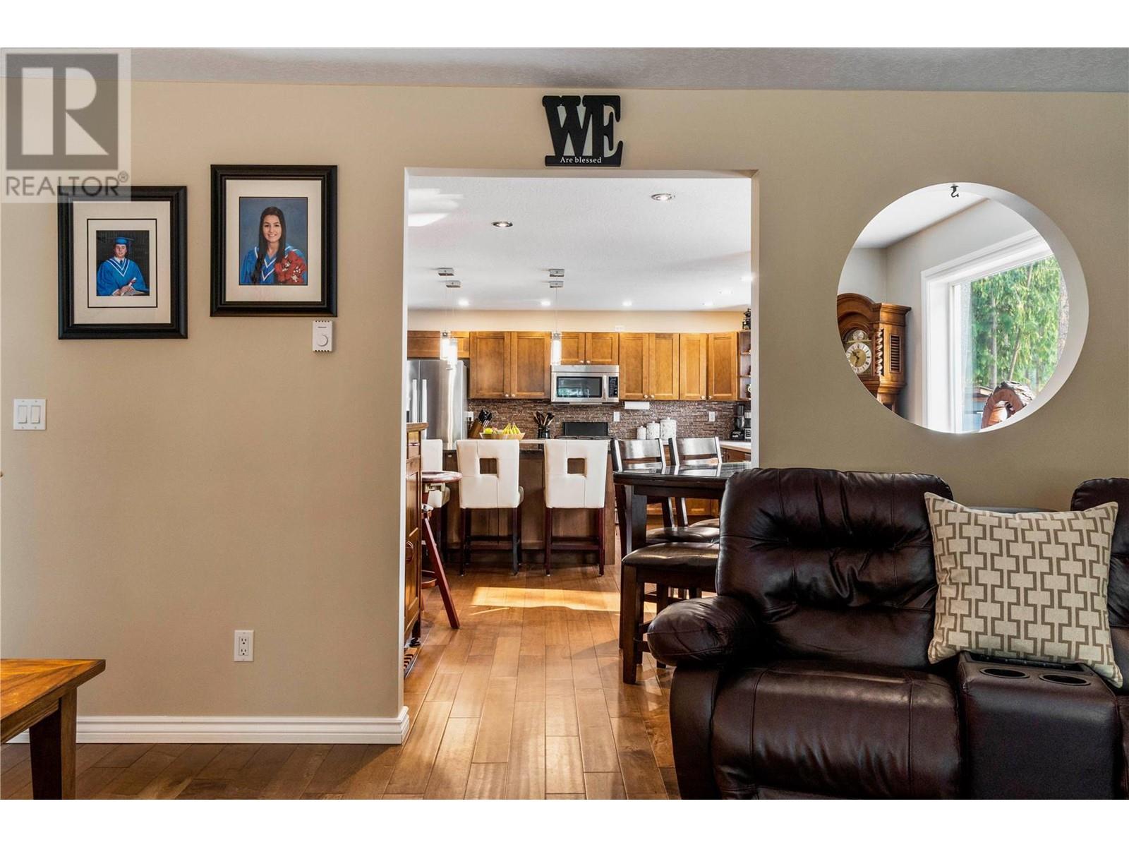 Photo 60 of 3961 20 Avenue Se, Salmon Arm BC