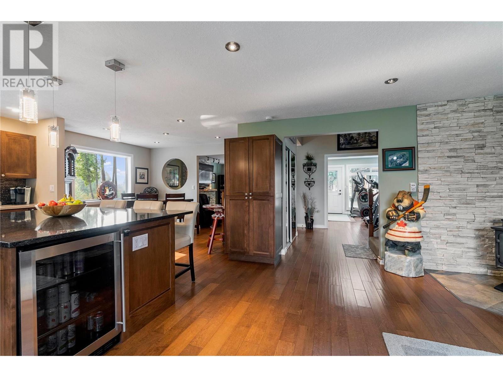 Photo 66 of 3961 20 Avenue Se, Salmon Arm BC