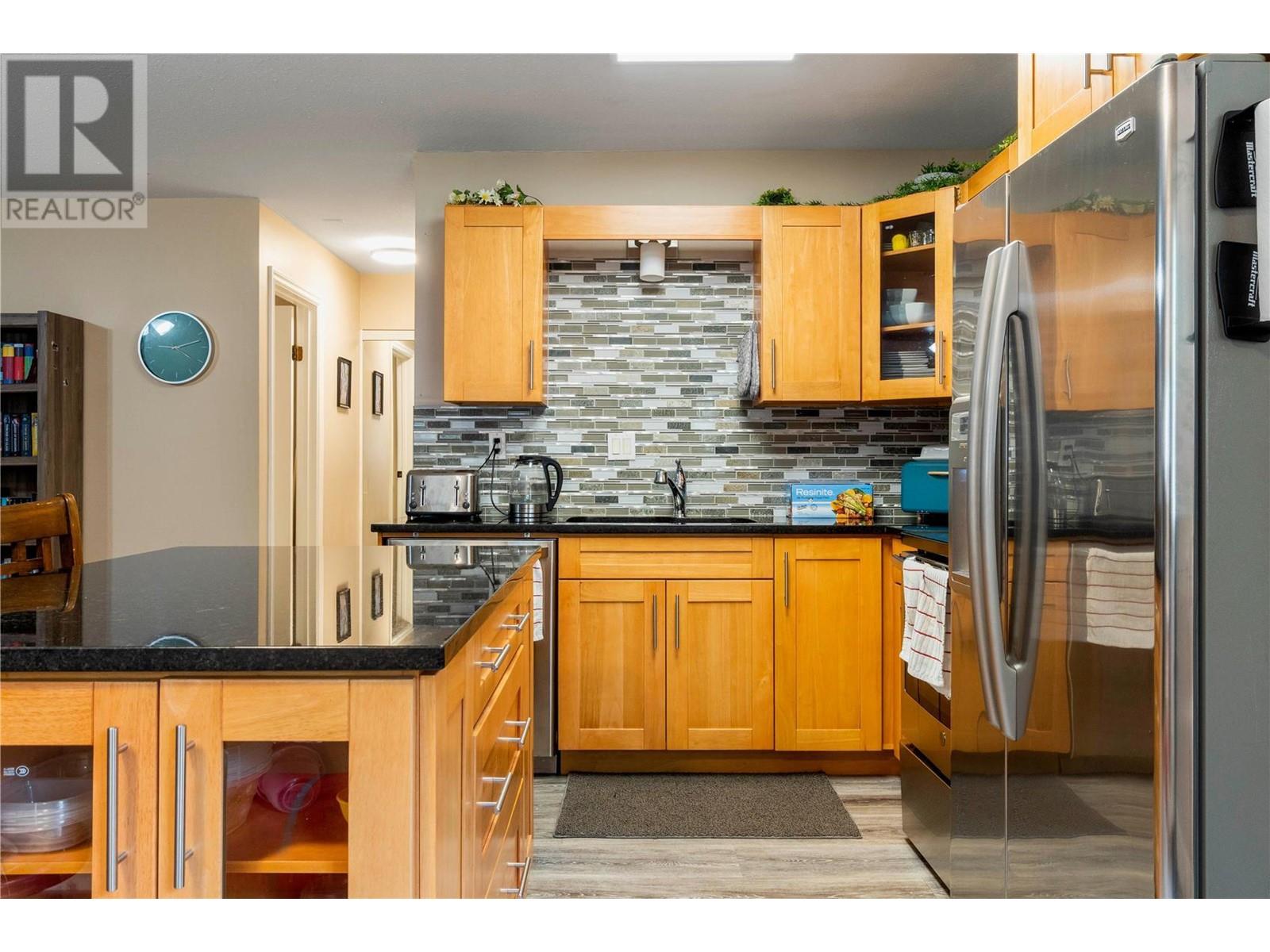 Photo 50 of 3961 20 Avenue Se, Salmon Arm BC