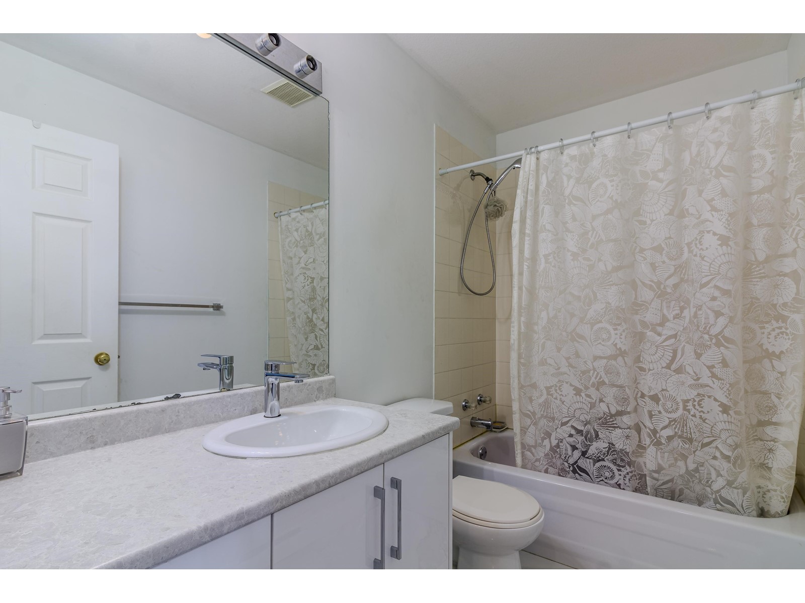 6 3070 TOWNLINE ROAD, Abbotsford real estate listing R2955569
