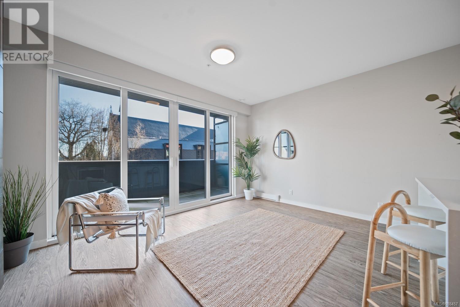 205 91 Chapel St, Nanaimo real estate listing 988457