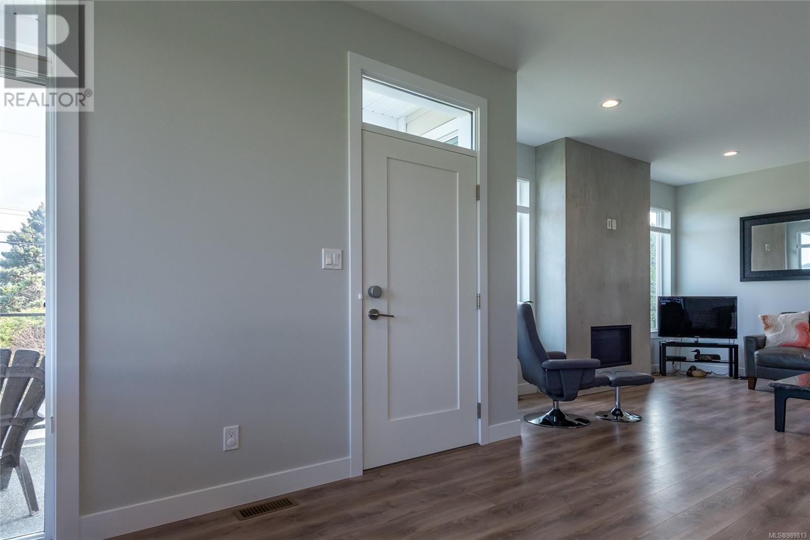 4190 Discovery Dr, Campbell River real estate listing 989813