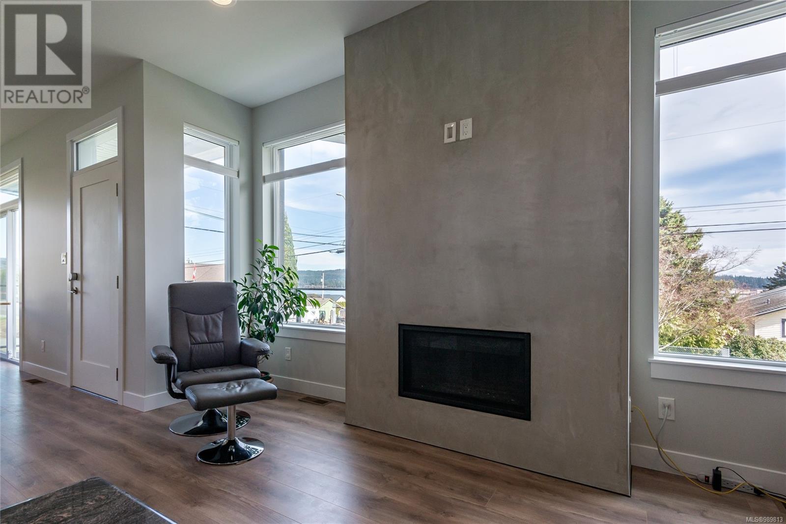 4190 Discovery Dr, Campbell River real estate listing 989813