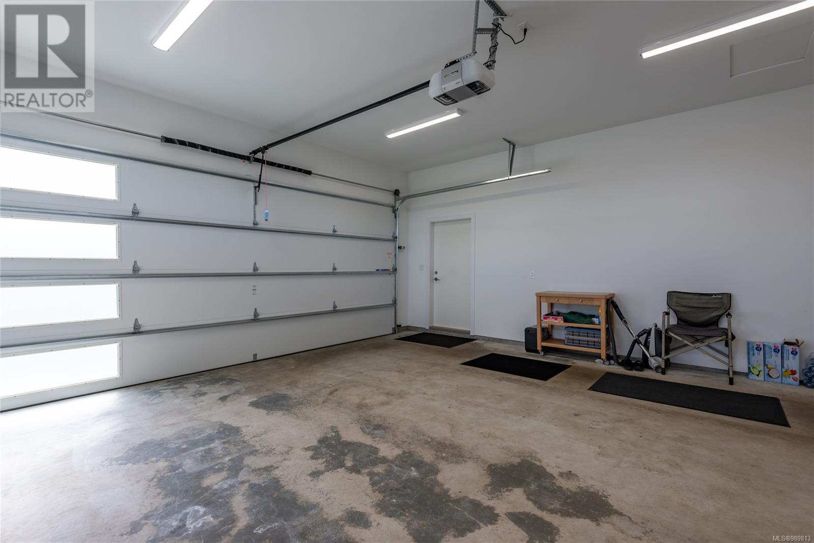4190 Discovery Dr, Campbell River real estate listing 989813