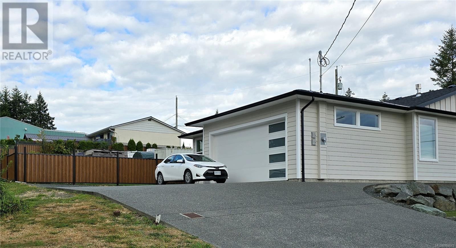 4190 Discovery Dr, Campbell River real estate listing 989813