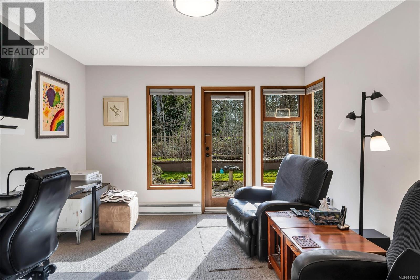 147 2345 Cedar Hill Cross Road, Oak Bay
