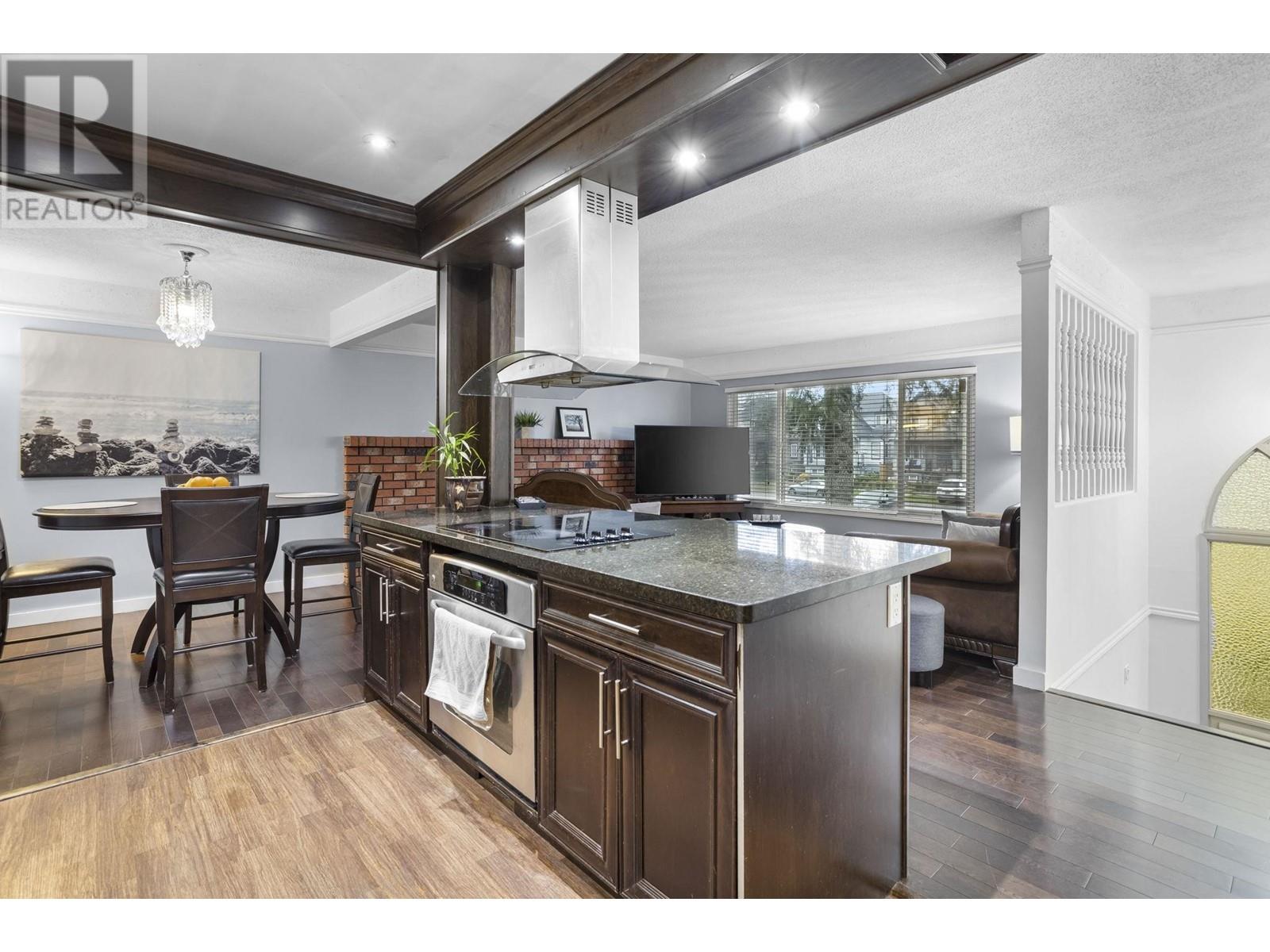 3131 RALEIGH STREET, Port Coquitlam