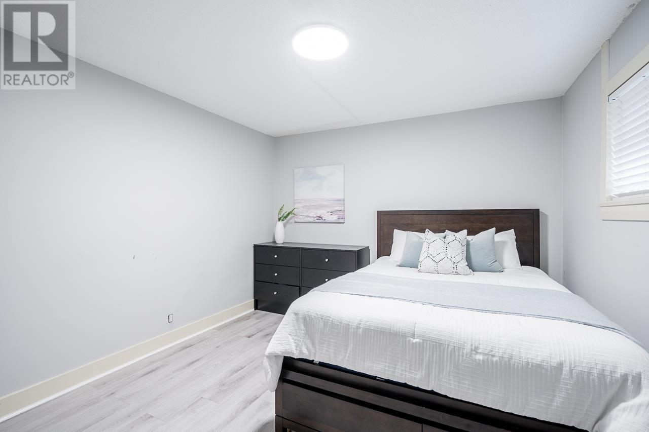 1050 COMO LAKE AVENUE, Coquitlam