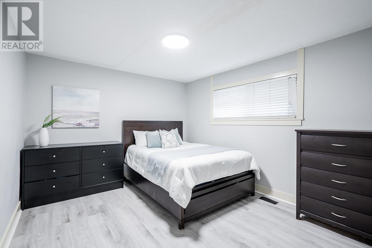 1050 COMO LAKE AVENUE, Coquitlam