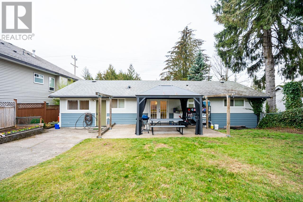 1050 COMO LAKE AVENUE, Coquitlam