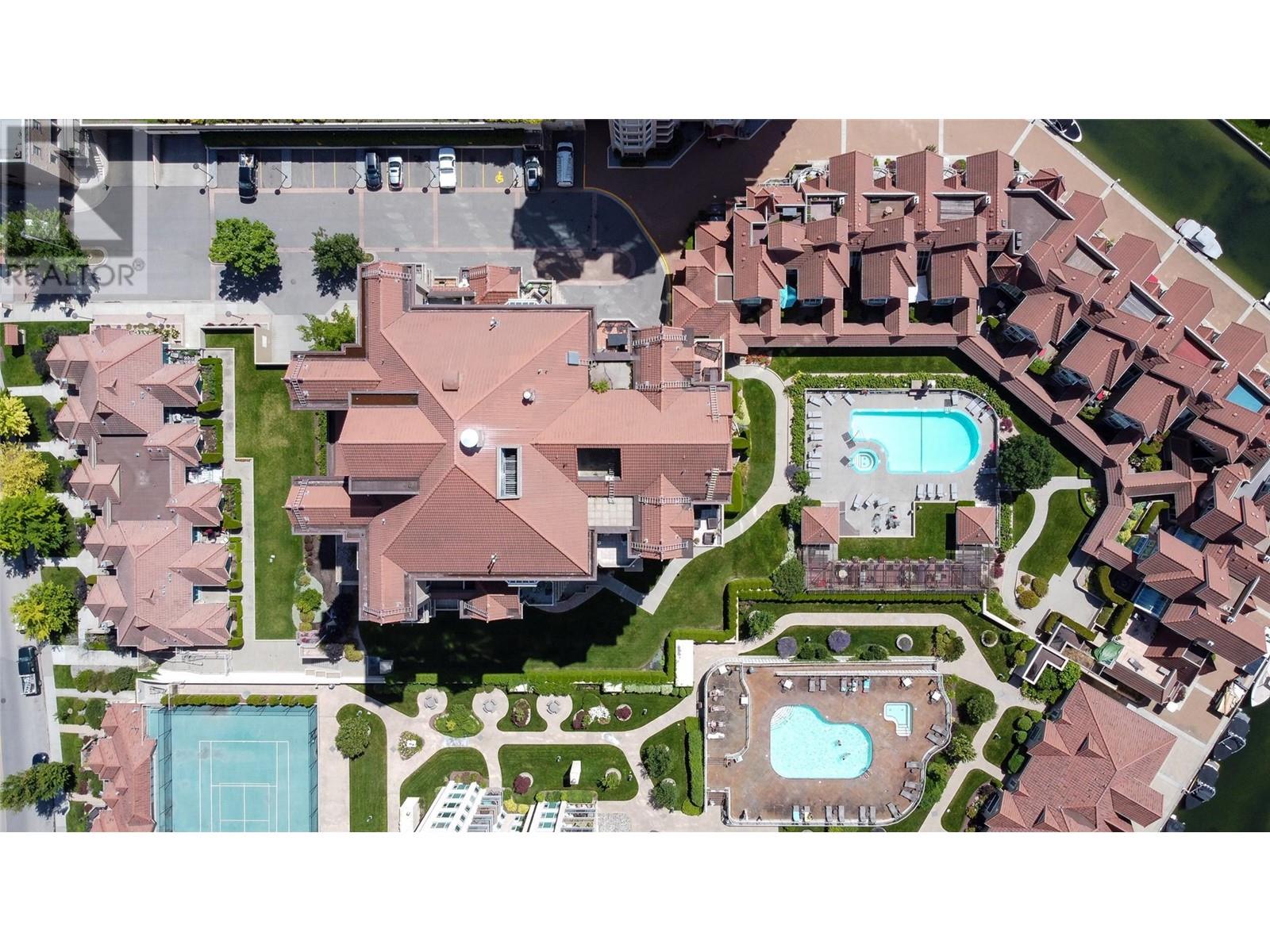 1003 1152 Sunset Drive, Kelowna