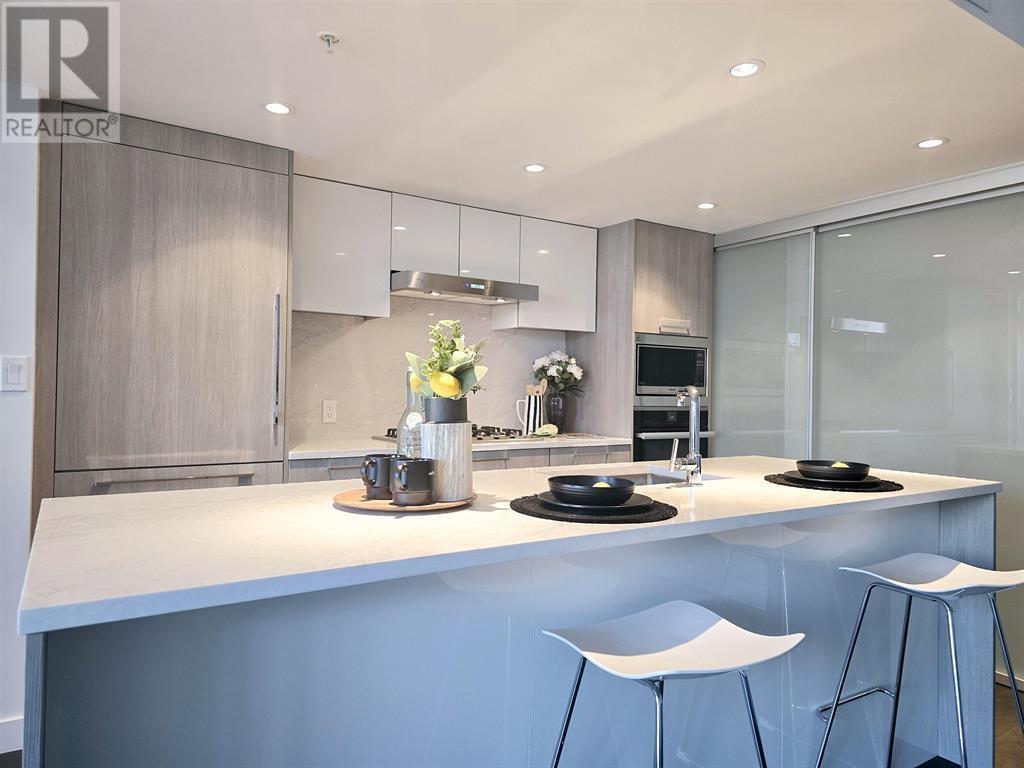 Photo 2 of Th 11 3200 Corvette Way, Richmond BC