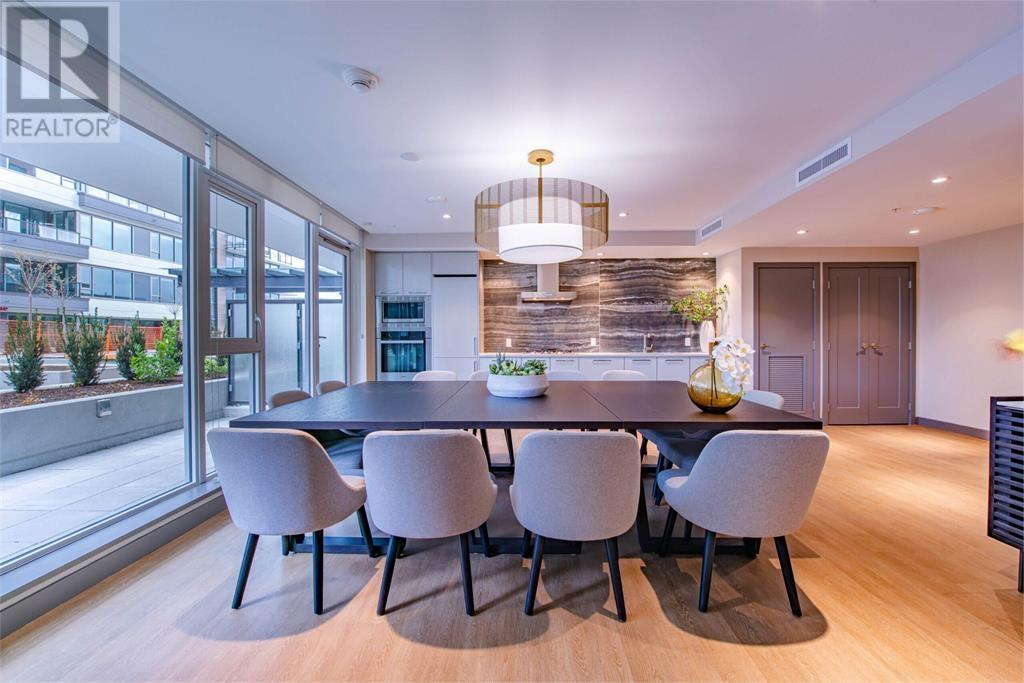 Photo 10 of Th 11 3200 Corvette Way, Richmond BC