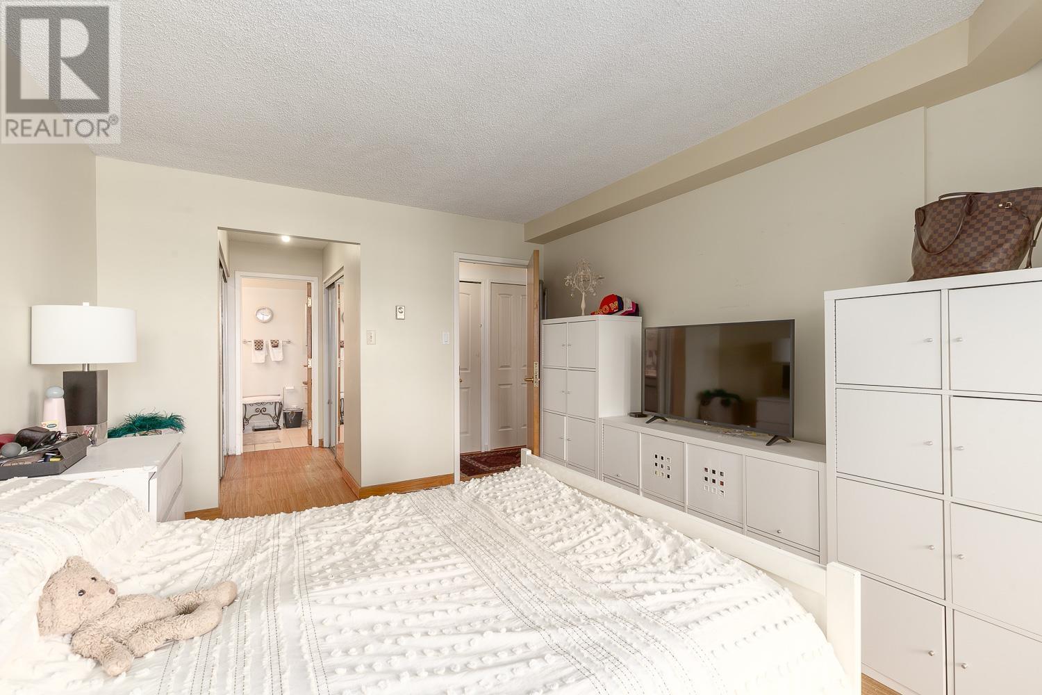 Photo 17 of 1003 1450 Pennyfarthing Drive, Vancouver BC
