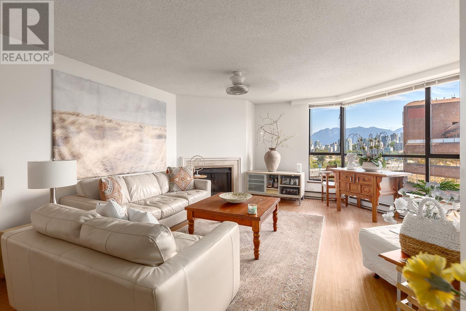 Photo 4 of 1003 1450 Pennyfarthing Drive, Vancouver BC