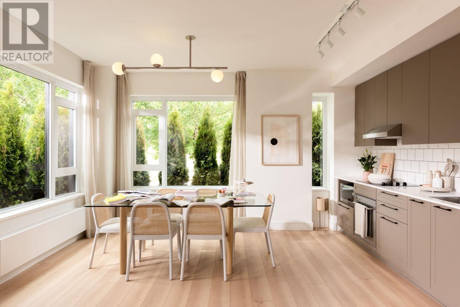 Photo 6 of 809 8750 University Crescent, Burnaby BC