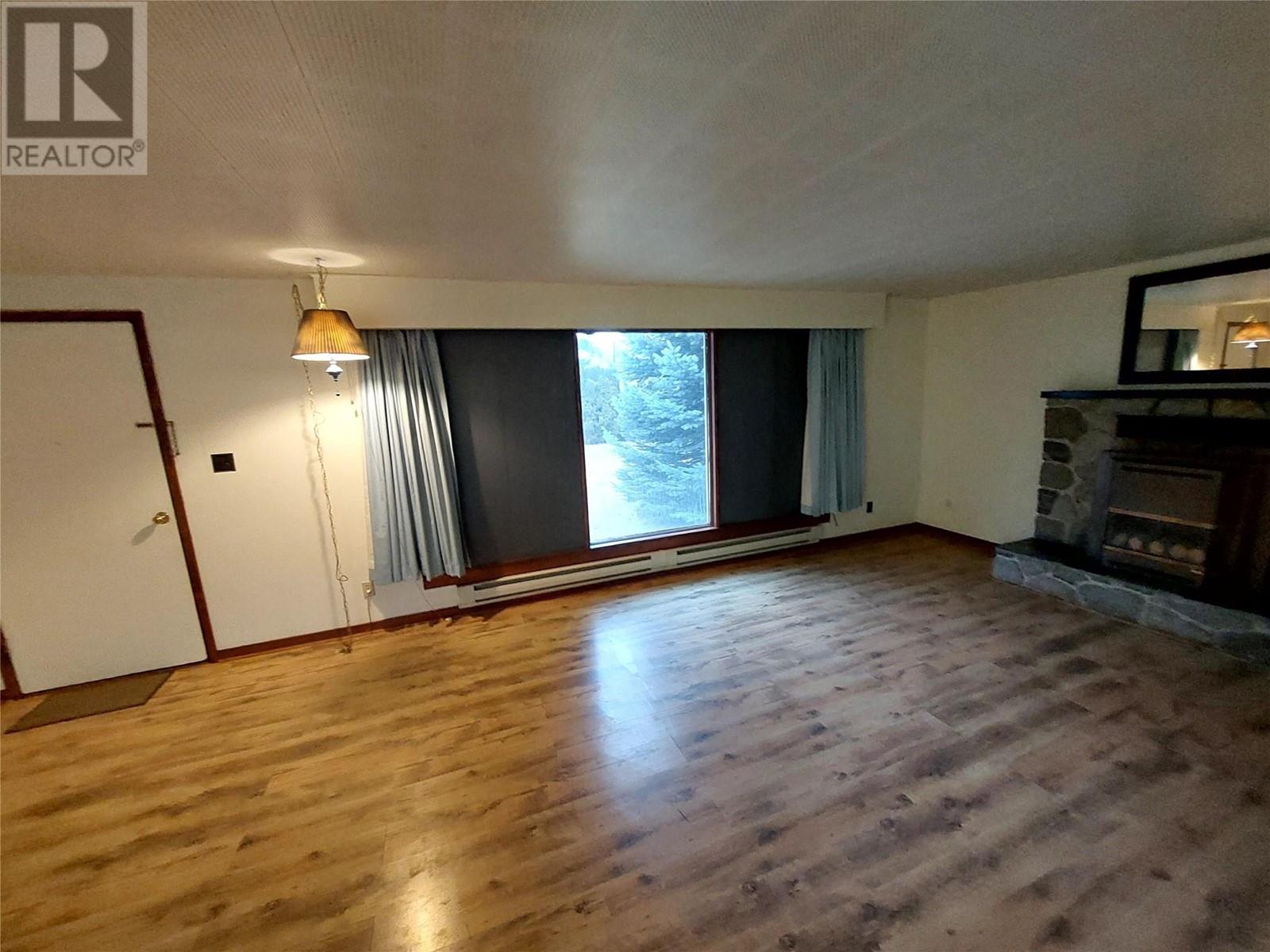  17 7th Avenue, Keremeos