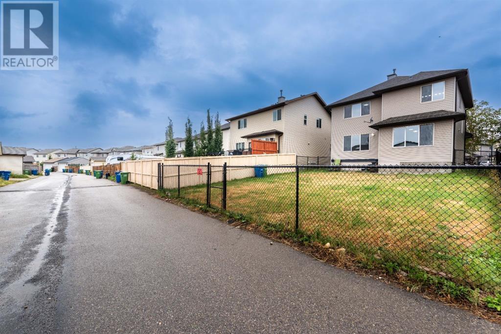 Photo 11 of 434 Coopers Drive Sw, Airdrie AB