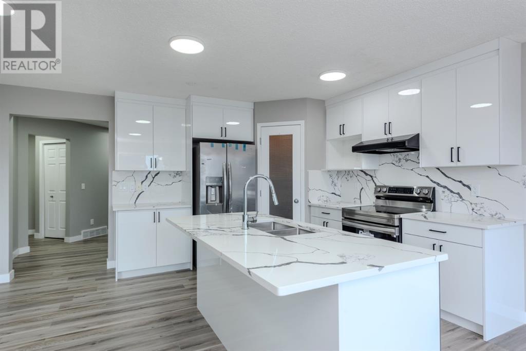 Photo 13 of 434 Coopers Drive Sw, Airdrie AB