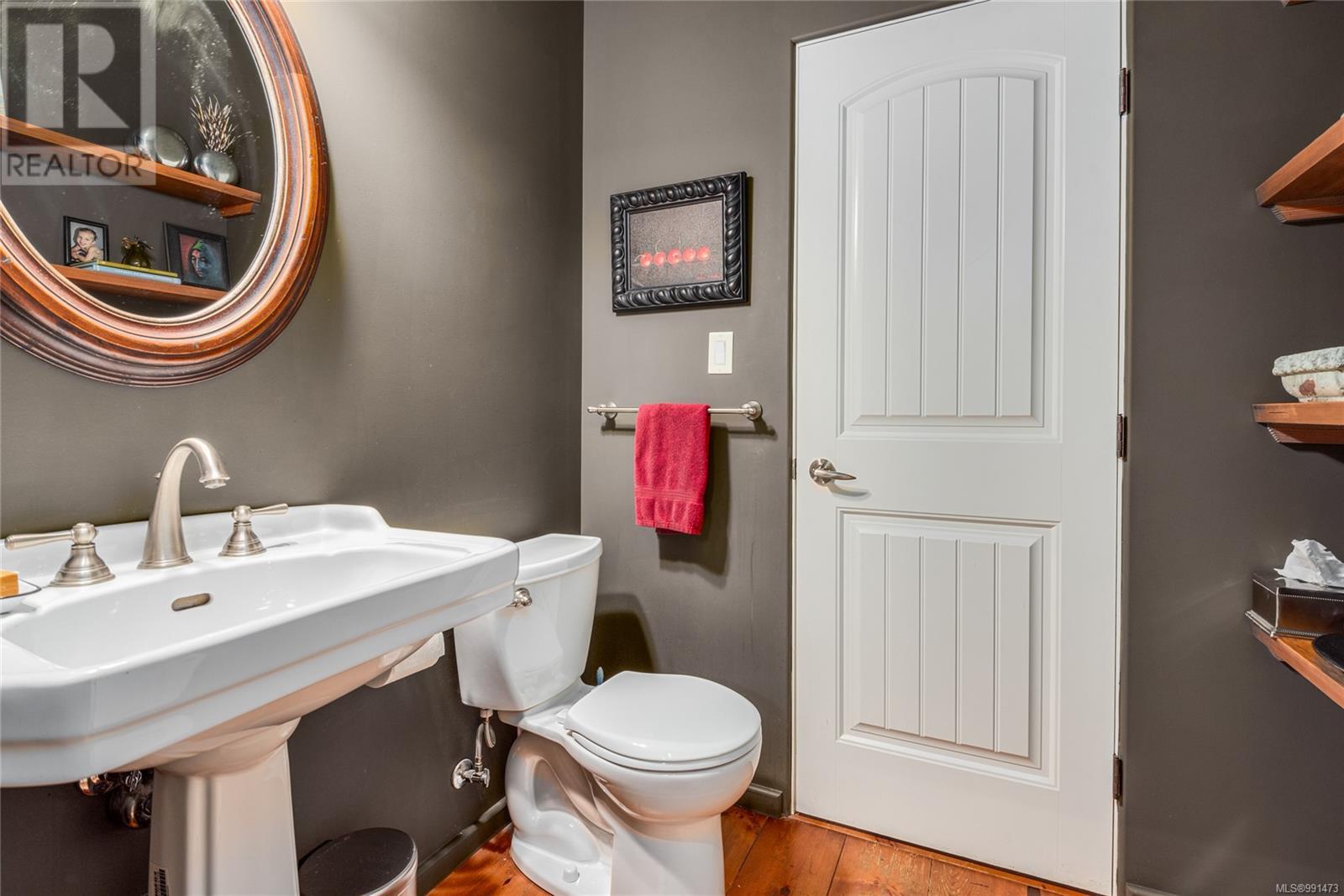 2465 Back Rd, Courtenay real estate listing 991473
