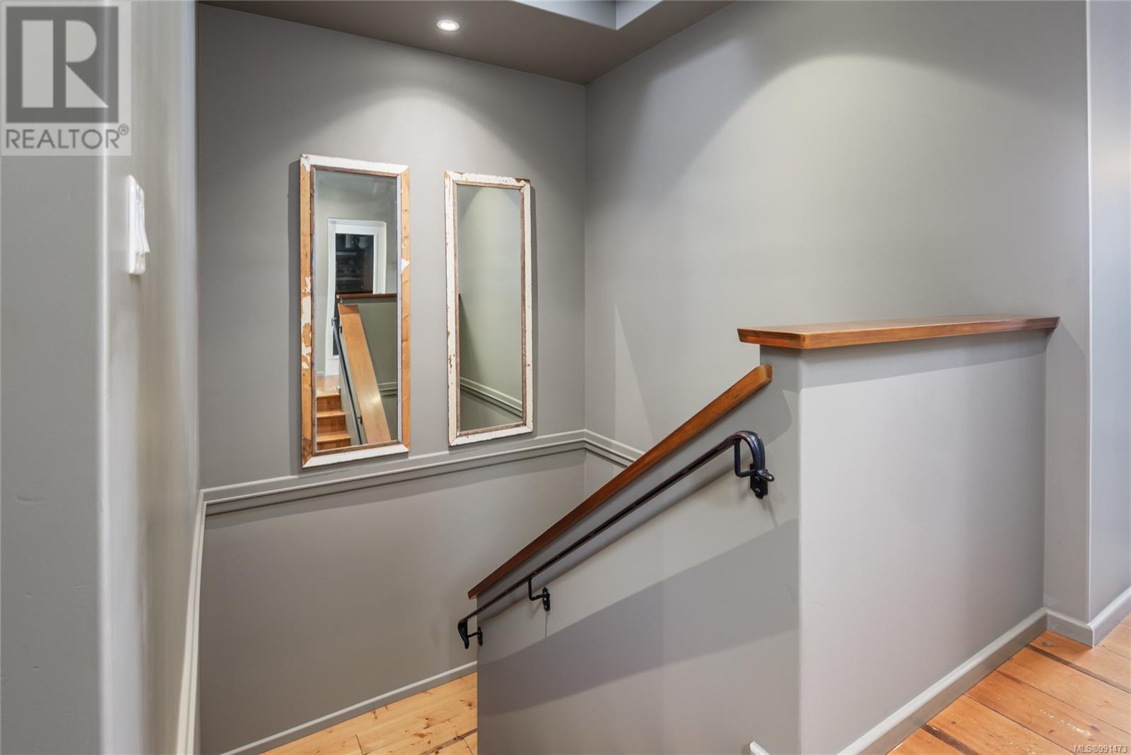 2465 Back Rd, Courtenay real estate listing 991473