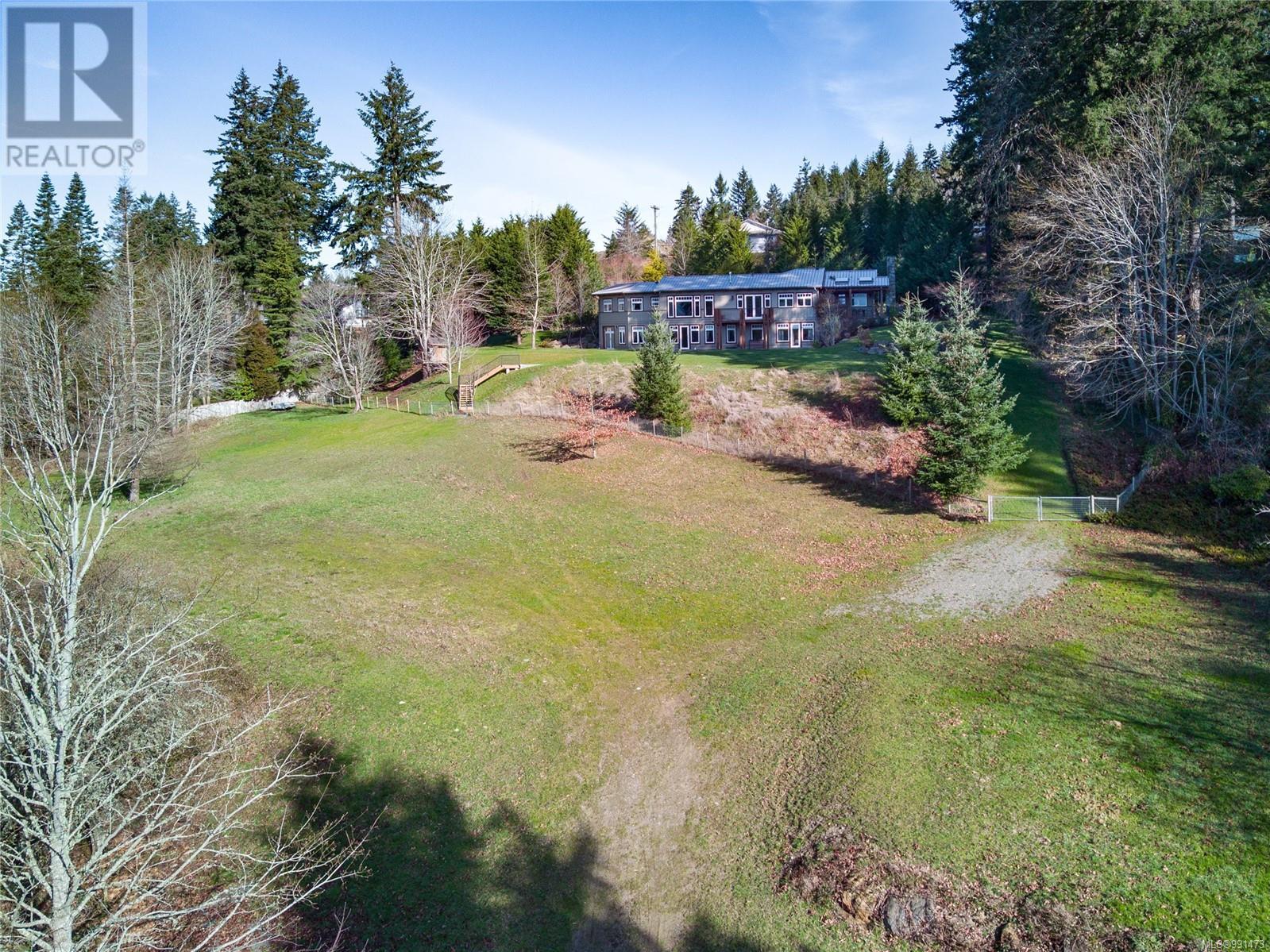2465 Back Rd, Courtenay real estate listing 991473