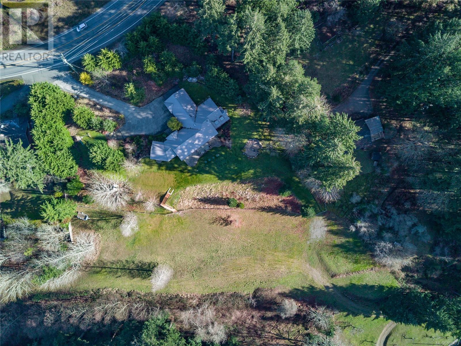 2465 Back Rd, Courtenay real estate listing 991473