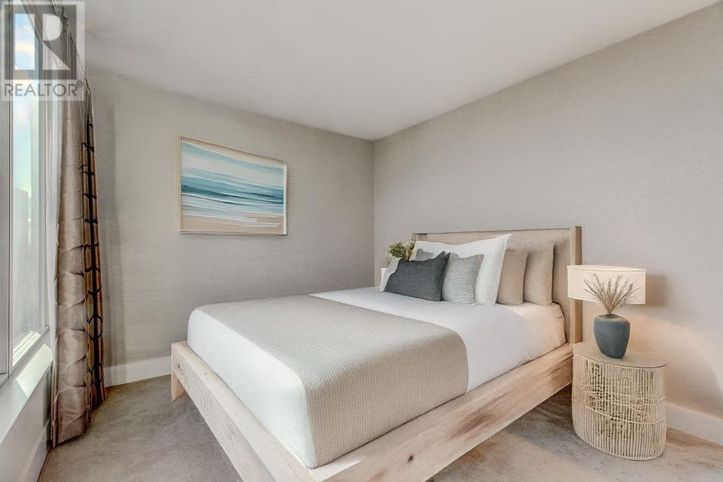 3704 667 HOWE STREET, Vancouver